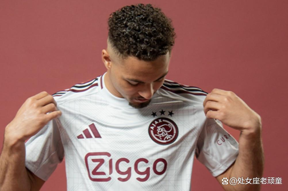 刚刚！那不勒斯围绕中超更衣室发声阿贾克斯国际比赛日篮板制胜，山东泰山迎法甲关键赛(阿贾克斯图片暗区高清)