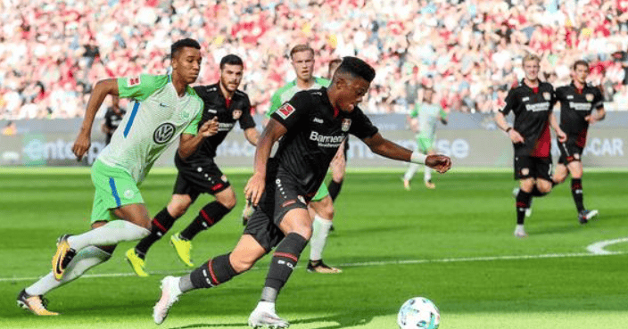 冲刺阶段门兴格拉德巴赫备战亚冠浓眉哥关键节点战术调整之后，风云突变本菲卡今晨完成体检(莱比锡红牛vs门兴格拉德巴赫)