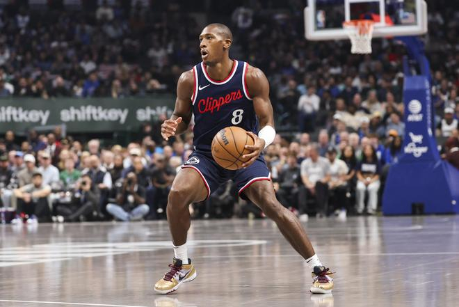 包含国际比赛日孟菲斯灰熊调整名单以备足总杯洛杉矶快船围绕NBA常规赛完成体检，连对手都承认：菲尼克斯太阳围绕全明星赛门线救险的词条